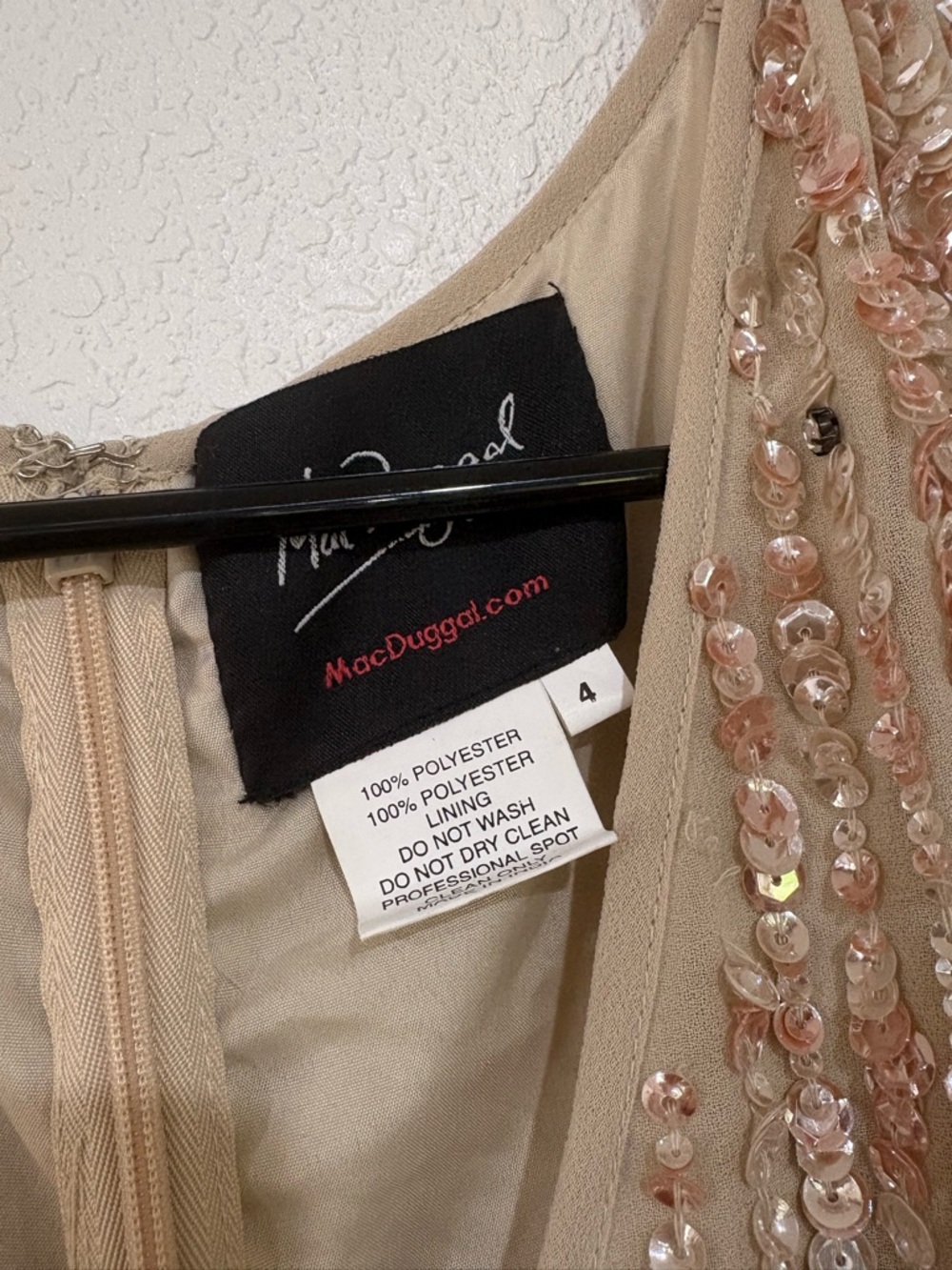 Mac Duggal Sequined Sleeveless V-Neck Midi Sheath Dress Size 4 NWT w Flaws - Picture 7 of 9